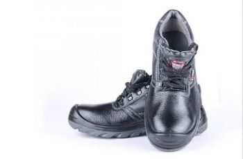 Boots Working Anti-Electro, Static EU48/UK10/US11, Make:Hilson, IMPA Code:191710